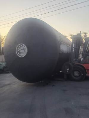 충돌 방지 폼 충전 펜더, 견고한 EVA 구조, 항만, 마리나 및 산업용 도킹 스테이션에 적합