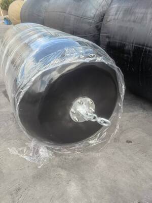 24개월 기간 폼 충전 펜더 D3.0m X L5.0m 변형 60% 내구성이 뛰어난 해양 부두 보호 솔루션