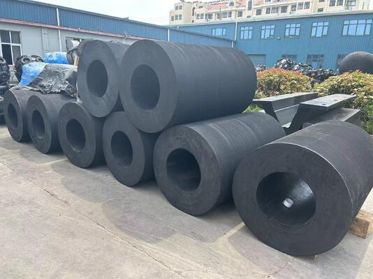 Reaction Force 5-3000KN Clindrical Rubber Fender Corrosion Resistant Marine Dock Bumper for Ship Protection and Pier Impact Absorption